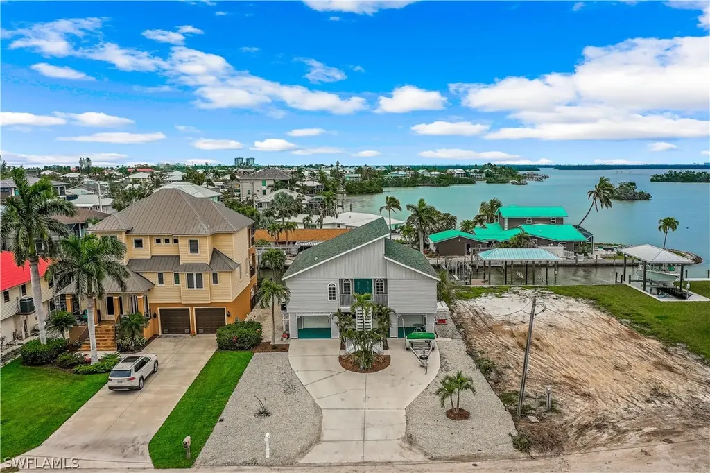 261 Egret Street Fort Myers Beach FL 33931