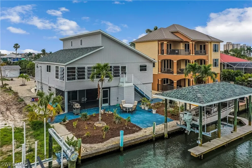 261 Egret Street Fort Myers Beach FL 33931