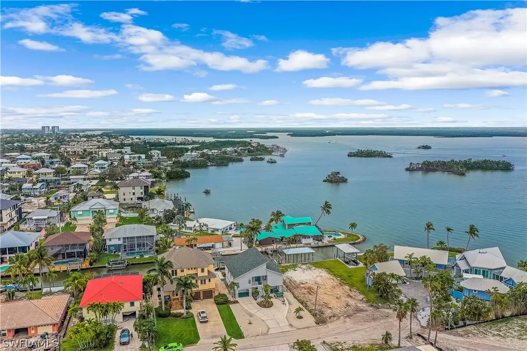 261 Egret Street Fort Myers Beach FL 33931