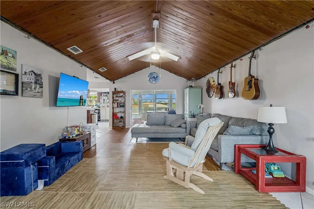 261 Egret Street Fort Myers Beach FL 33931