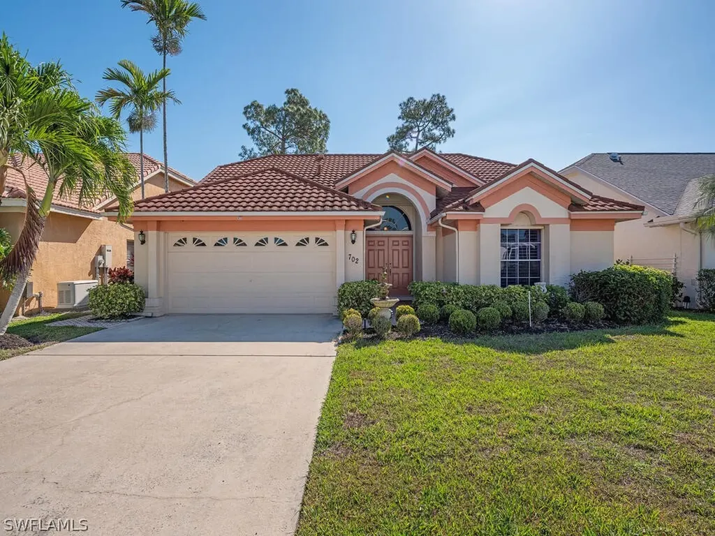 702 Lambton Lane Naples FL 34104