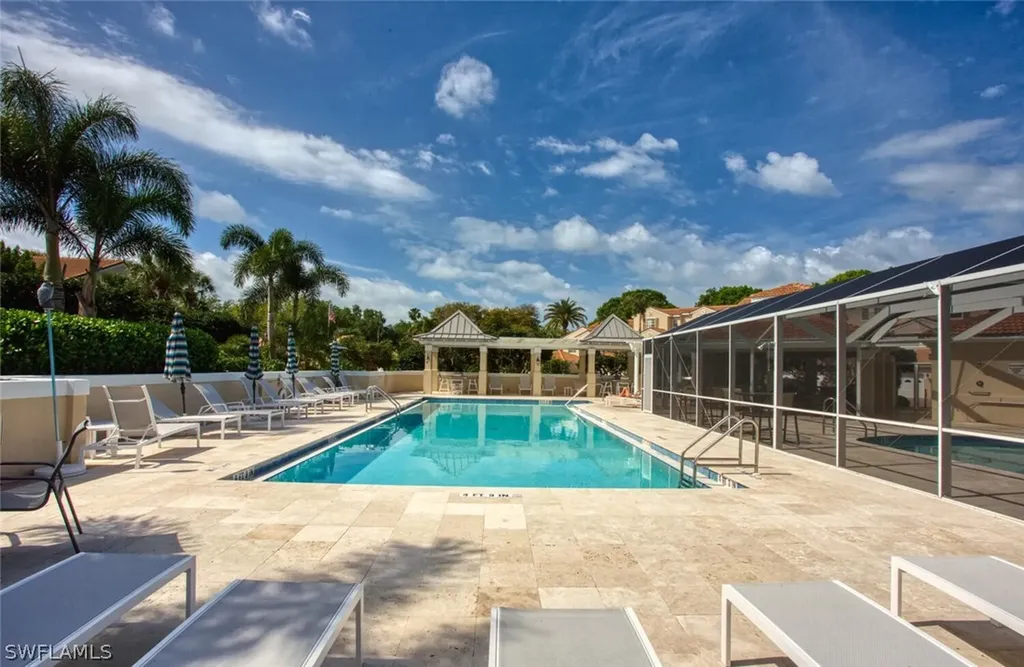 8365 Excalibur Circle Naples FL 34108