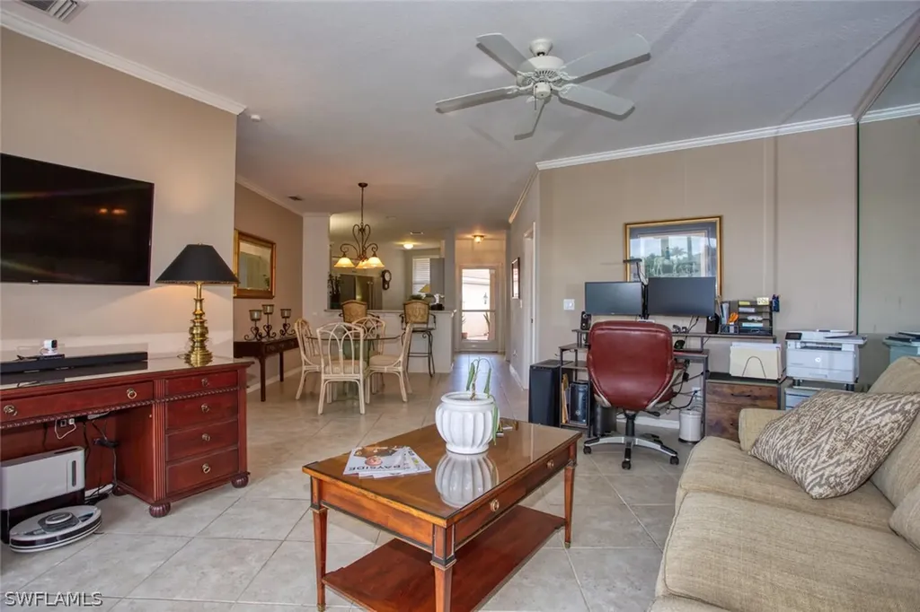 8365 Excalibur Circle Naples FL 34108
