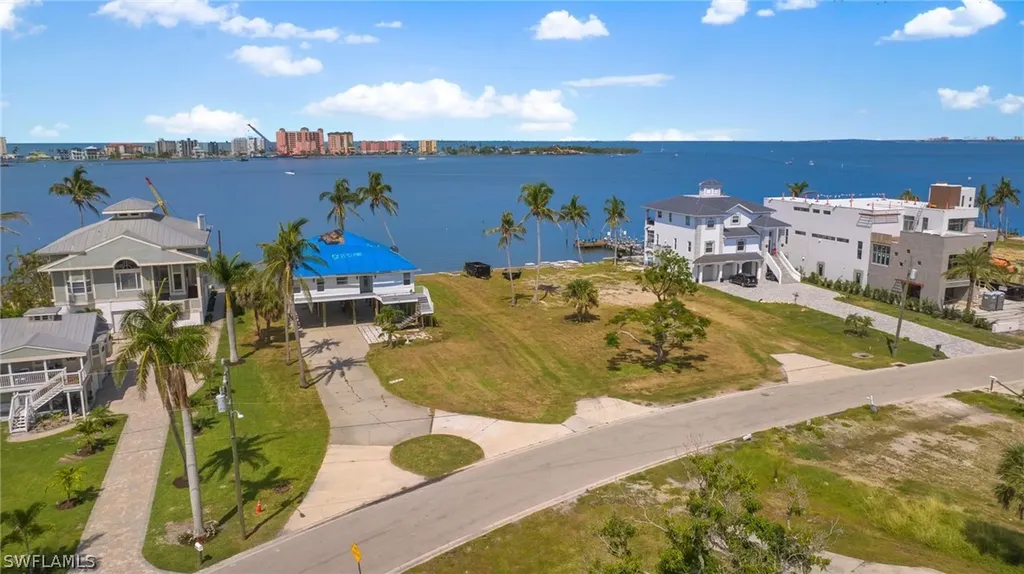 948 San Carlos Drive Fort Myers Beach FL 33931