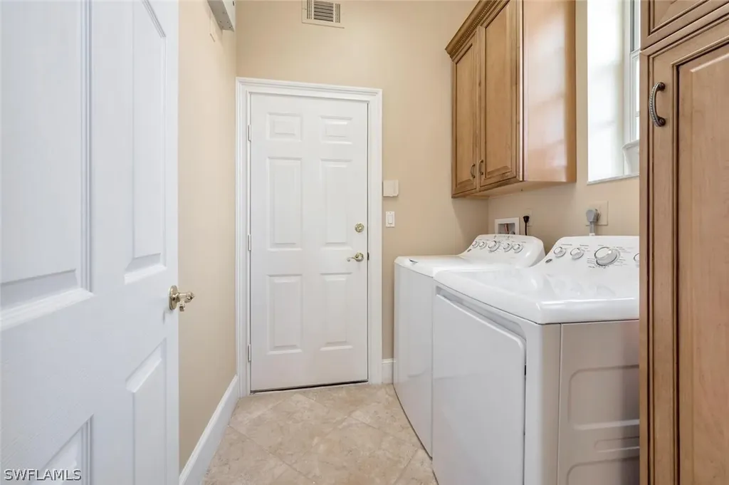 136 April Sound Drive Naples FL 34119