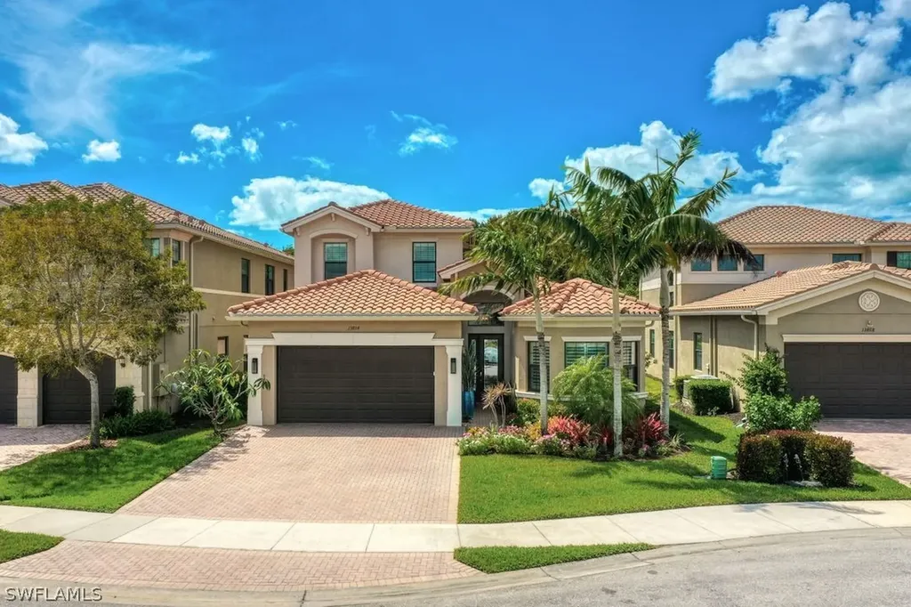 13804 Luna Drive Naples FL 34109