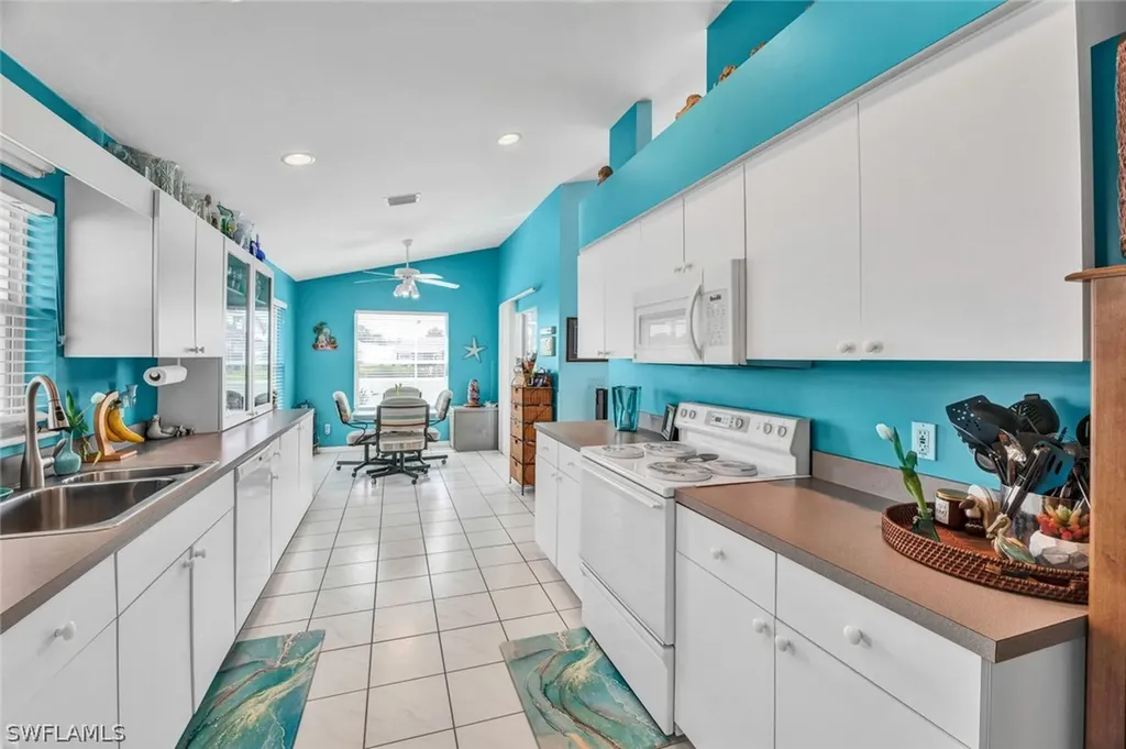 3875 Sabal Springs Boulevard North Fort Myers FL 33917