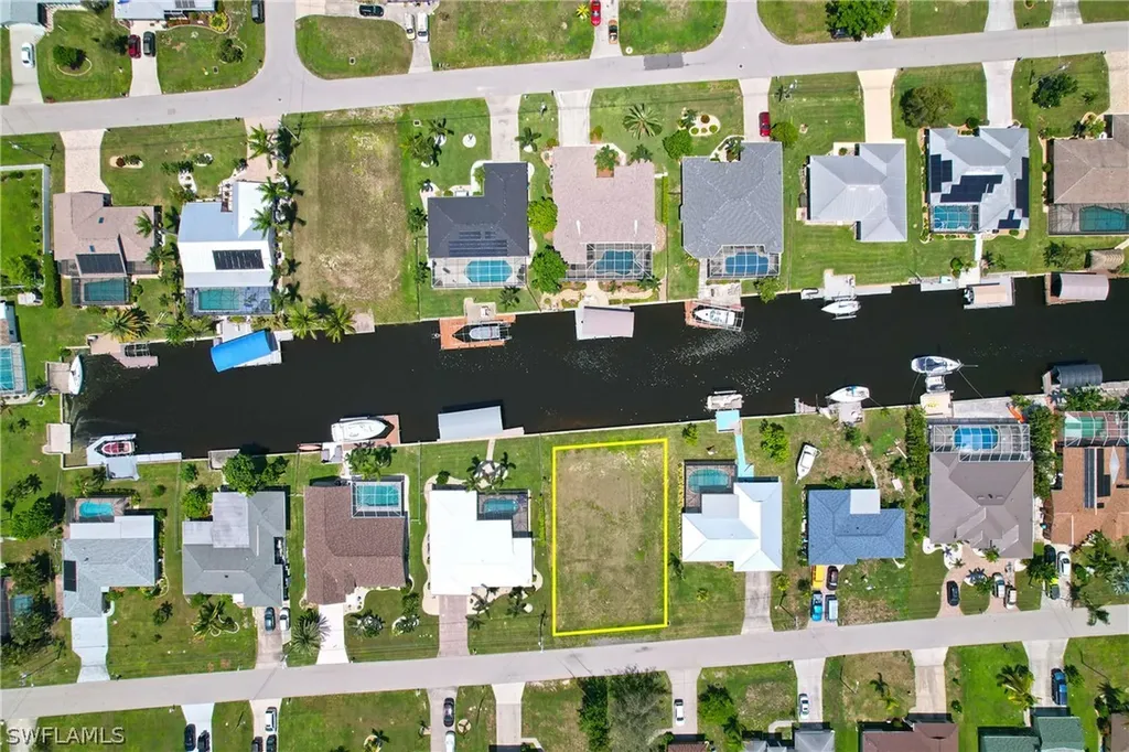 1709 SE 12th Street Cape Coral FL 33990