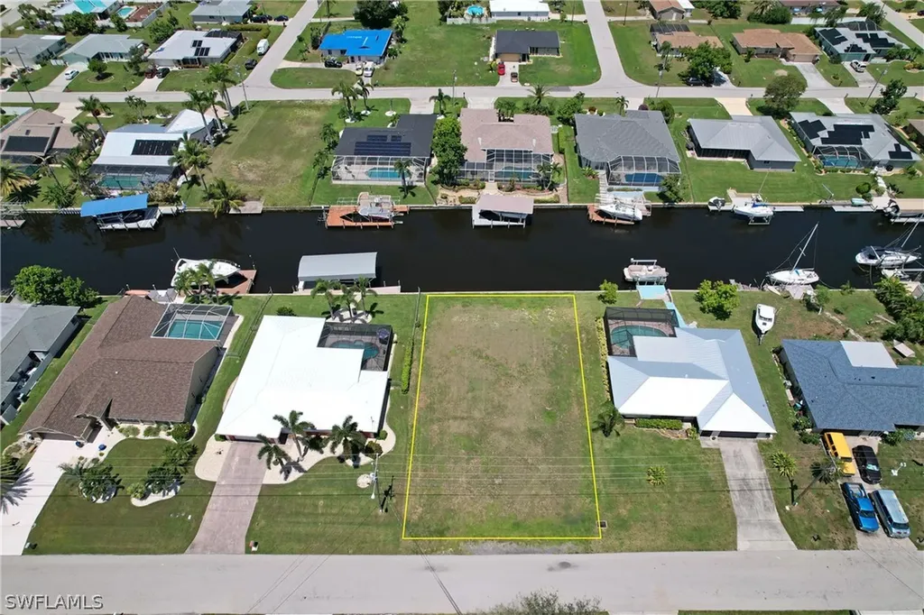 1709 SE 12th Street Cape Coral FL 33990