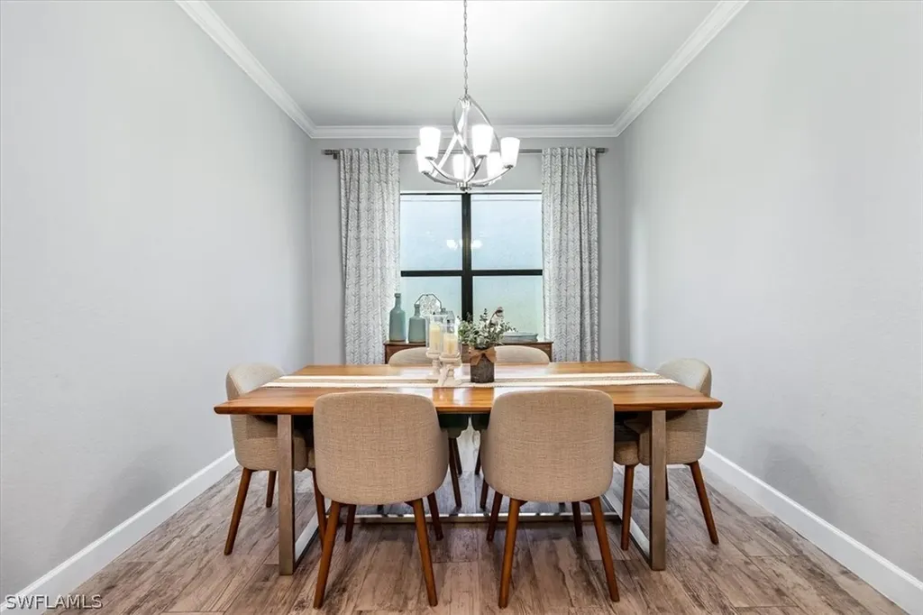 13504 Mandarin Circle Naples FL 34109
