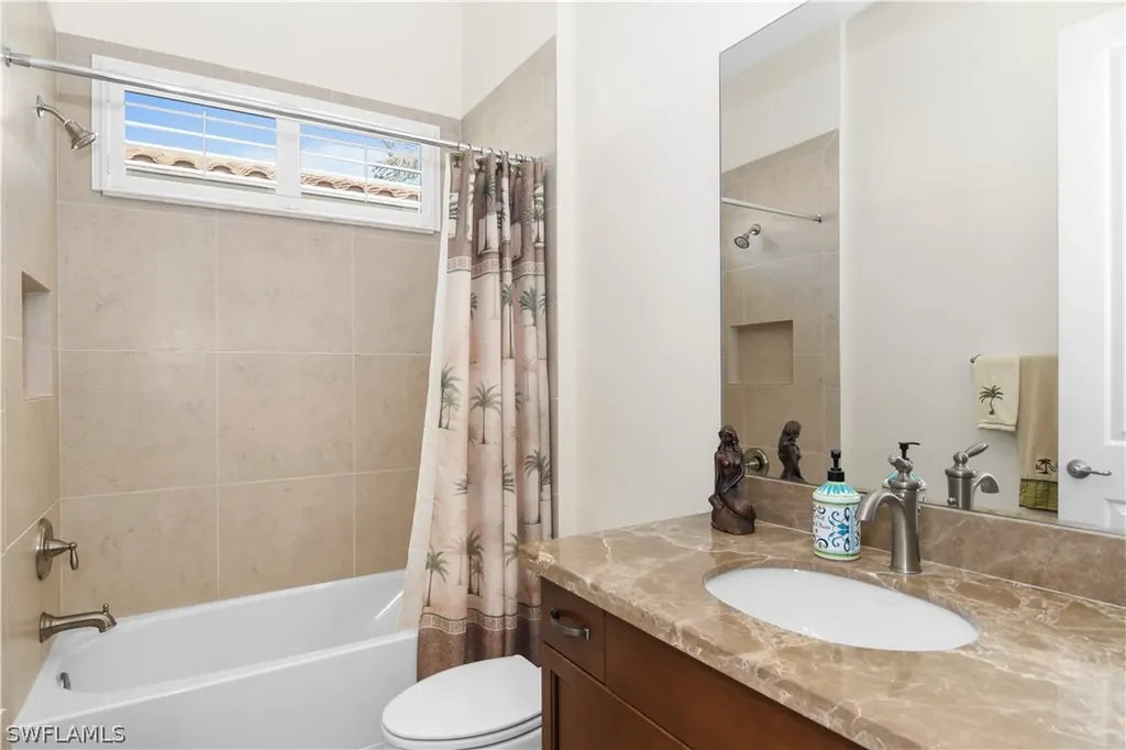 9309 Woodhurst Drive Naples FL 34120