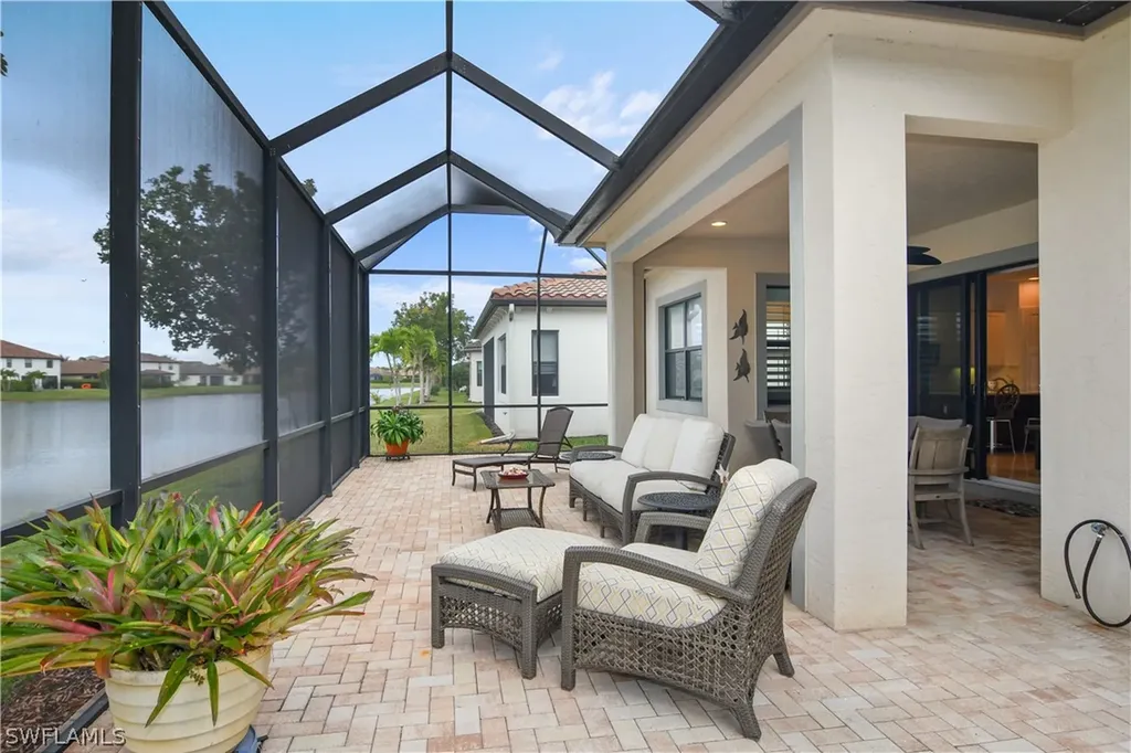 9309 Woodhurst Drive Naples FL 34120