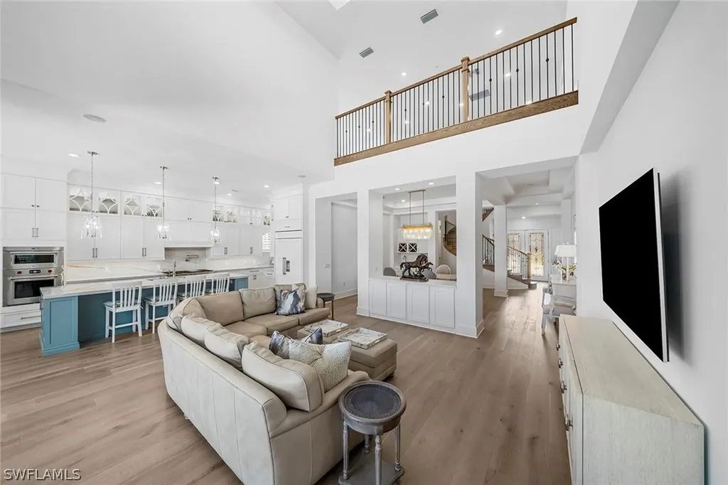 16226 Verilyn Circle Naples FL 34110