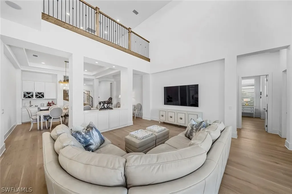 16226 Verilyn Circle Naples FL 34110