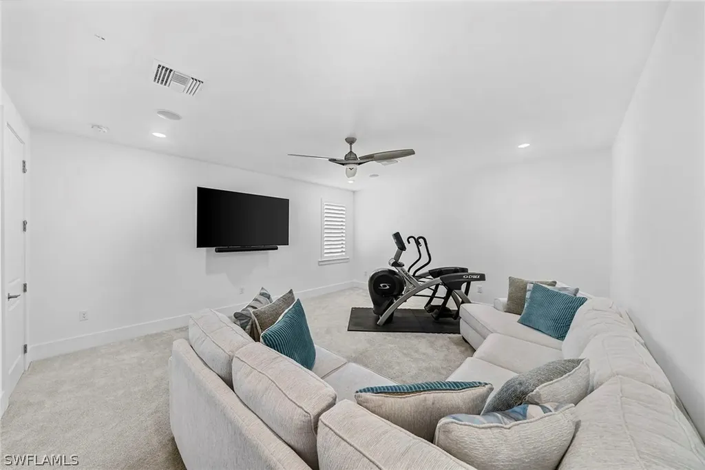 16226 Verilyn Circle Naples FL 34110