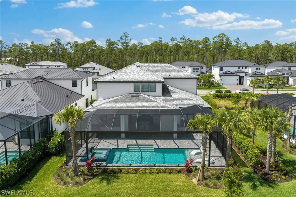 16226 Verilyn Circle Naples FL 34110