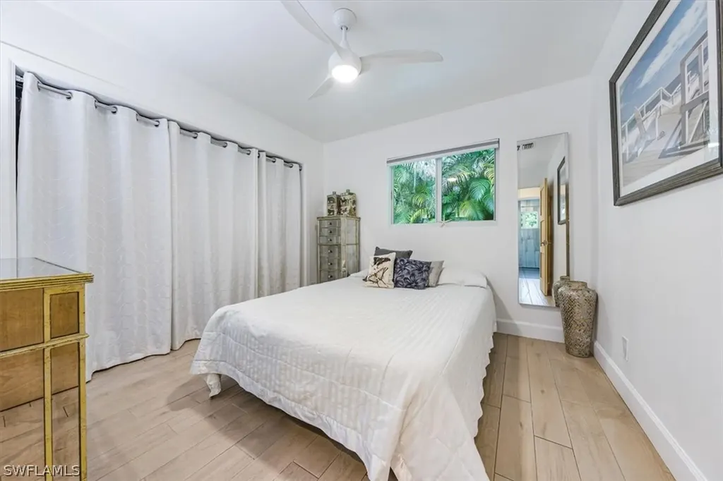2461 11th Street N Naples FL 34103