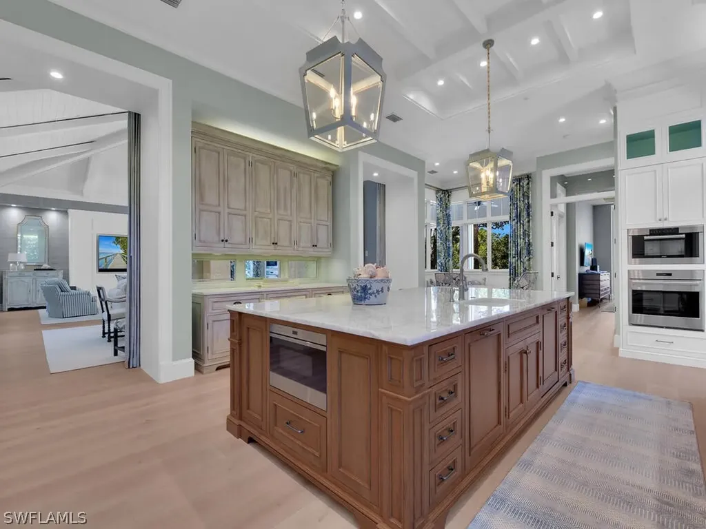 705 Bobwhite Lane Naples FL 34108