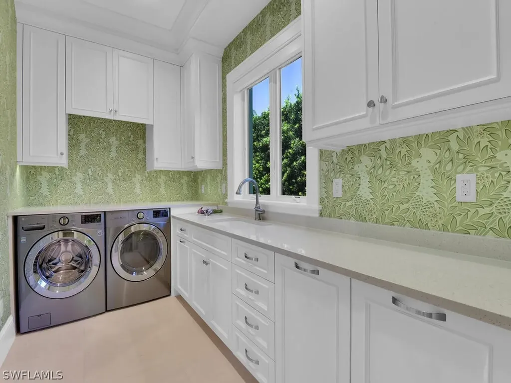 705 Bobwhite Lane Naples FL 34108