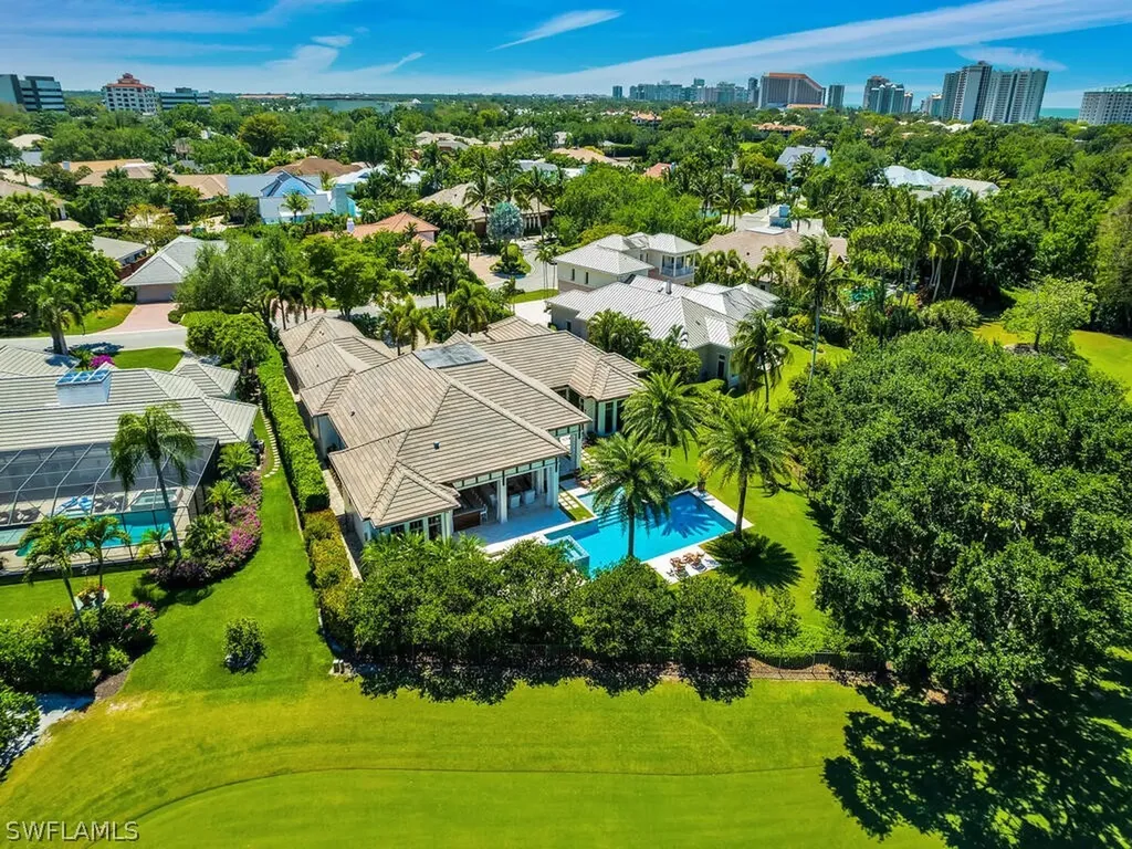 705 Bobwhite Lane Naples FL 34108