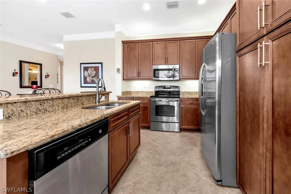 6536 Monterey Point Naples FL 34105