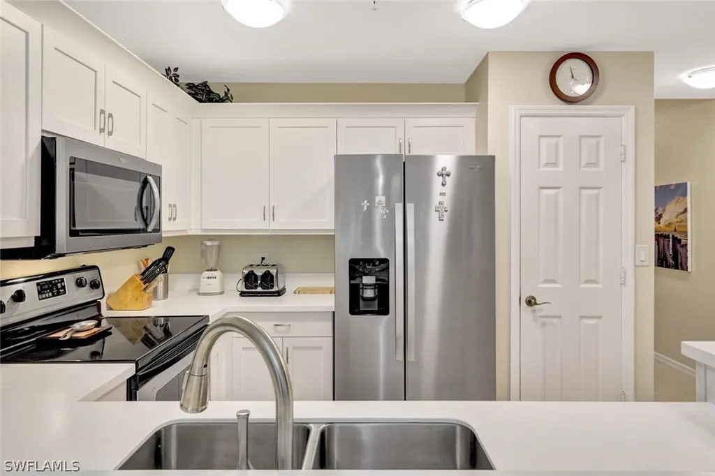 4520 Botanical Place Circle Naples FL 34112