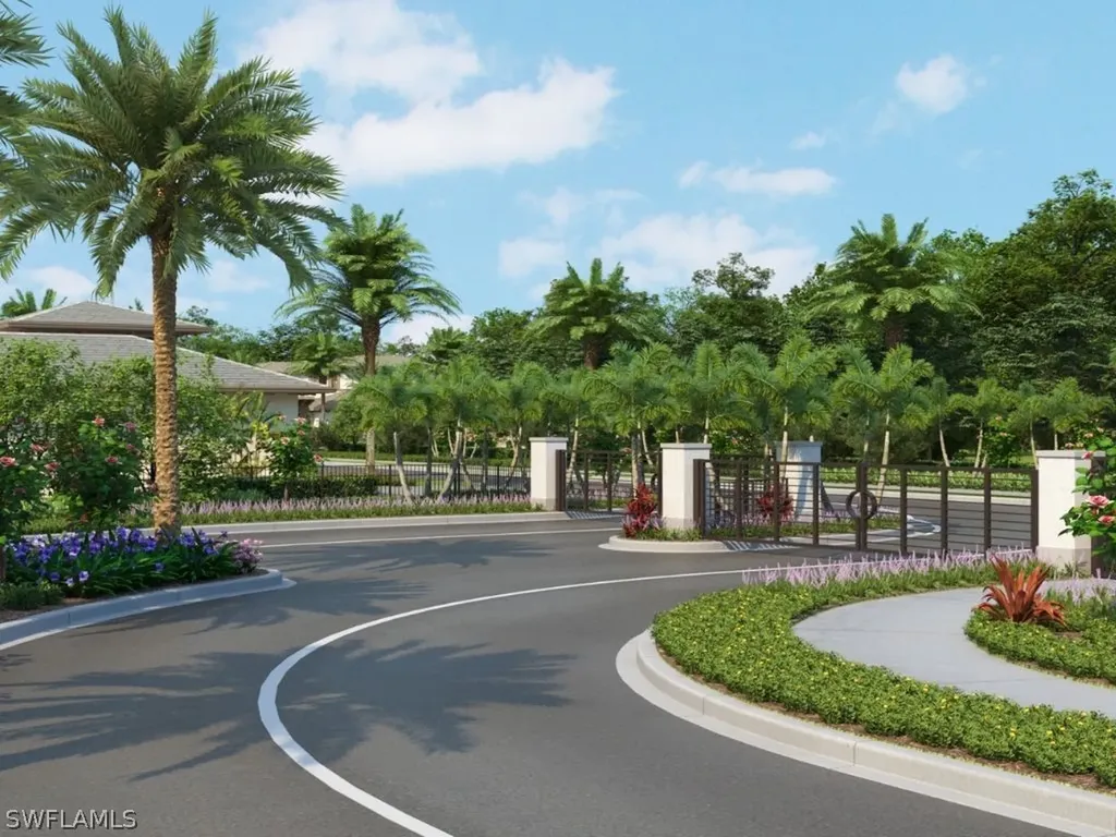 2032 Cambridge Park Drive Naples FL 34109