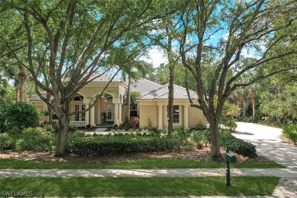 12134 Colliers Reserve Drive Naples FL 34110