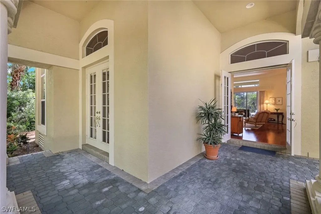 12134 Colliers Reserve Drive Naples FL 34110