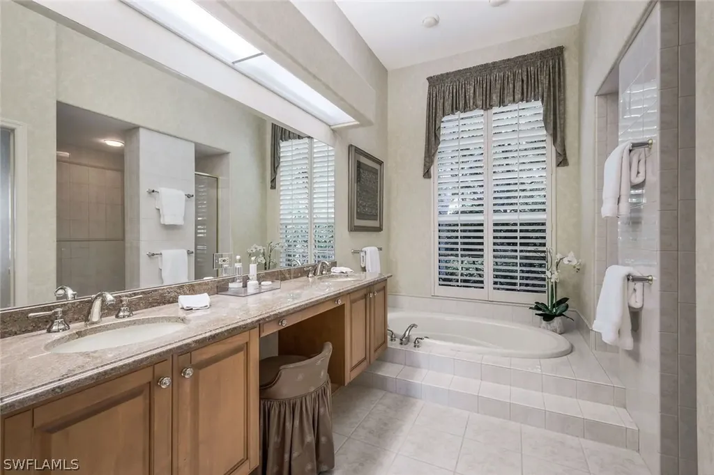 12134 Colliers Reserve Drive Naples FL 34110