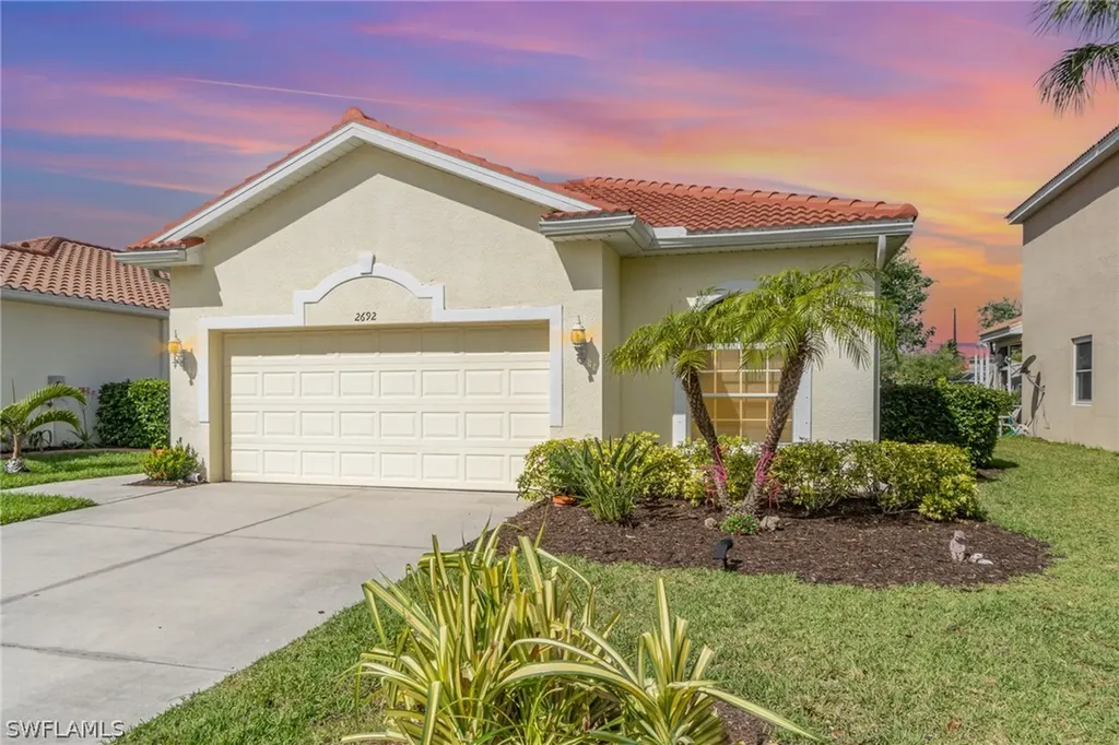2692 Sunset Lake Drive Cape Coral FL 33909