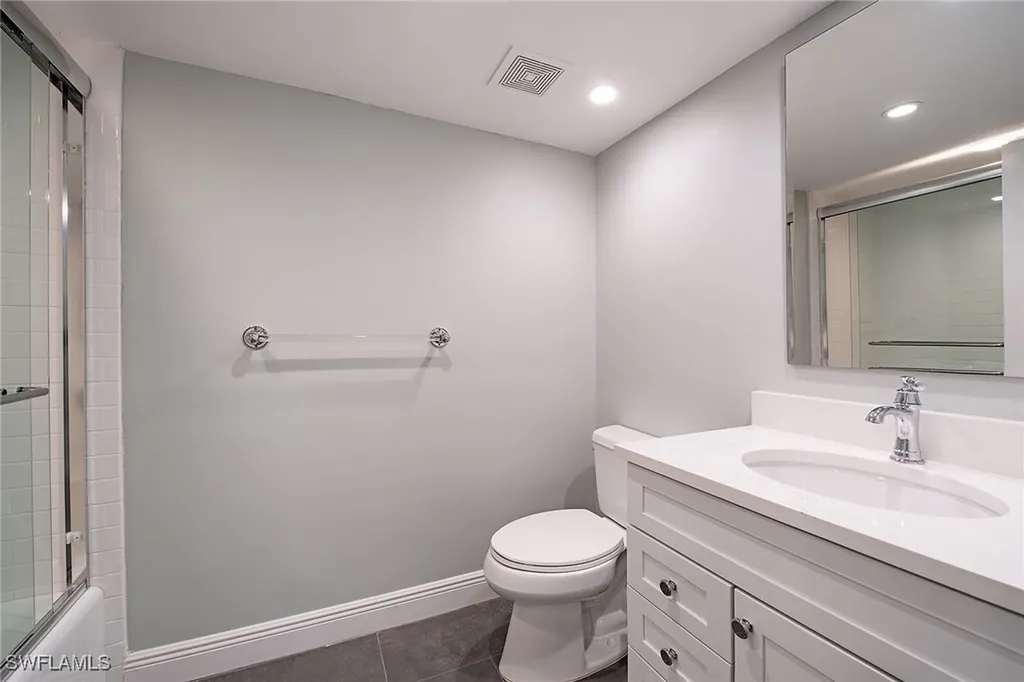 103 Clubhouse Lane Naples FL 34105