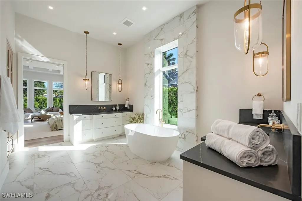 777 Binnacle Drive Naples FL 34103