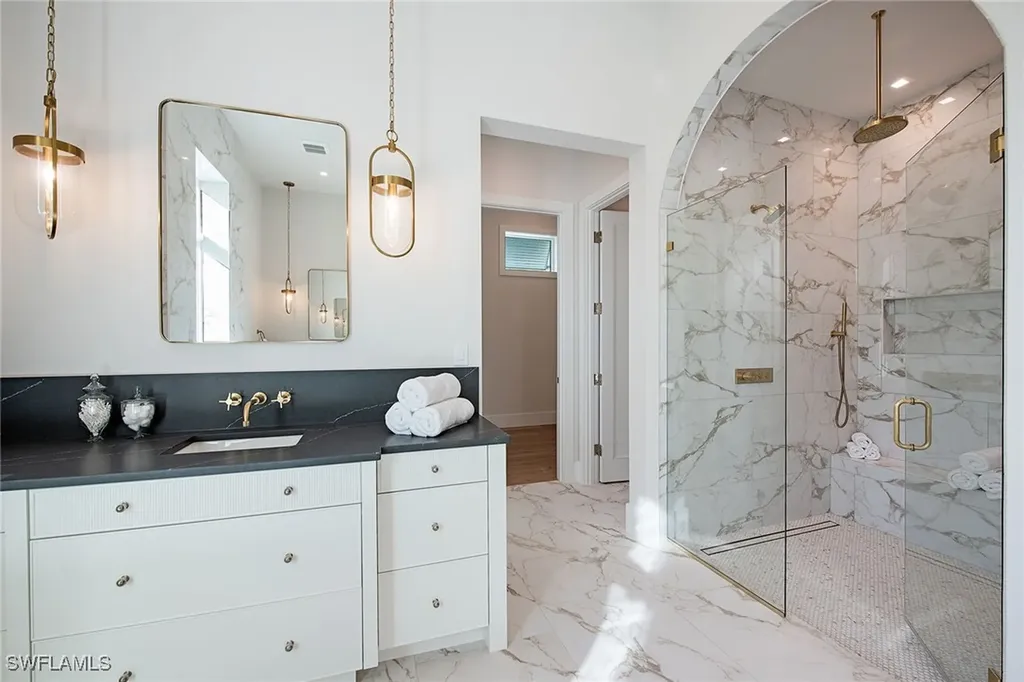 777 Binnacle Drive Naples FL 34103