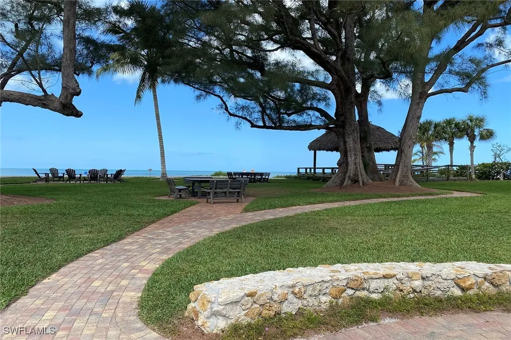 777 Binnacle Drive Naples FL 34103