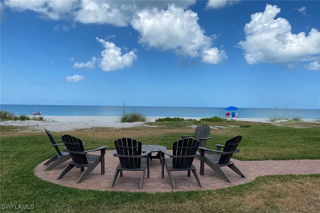 777 Binnacle Drive Naples FL 34103