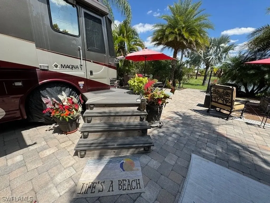 Lot 24 3018 W Riverbend Resort Boulevard Labelle FL 33935