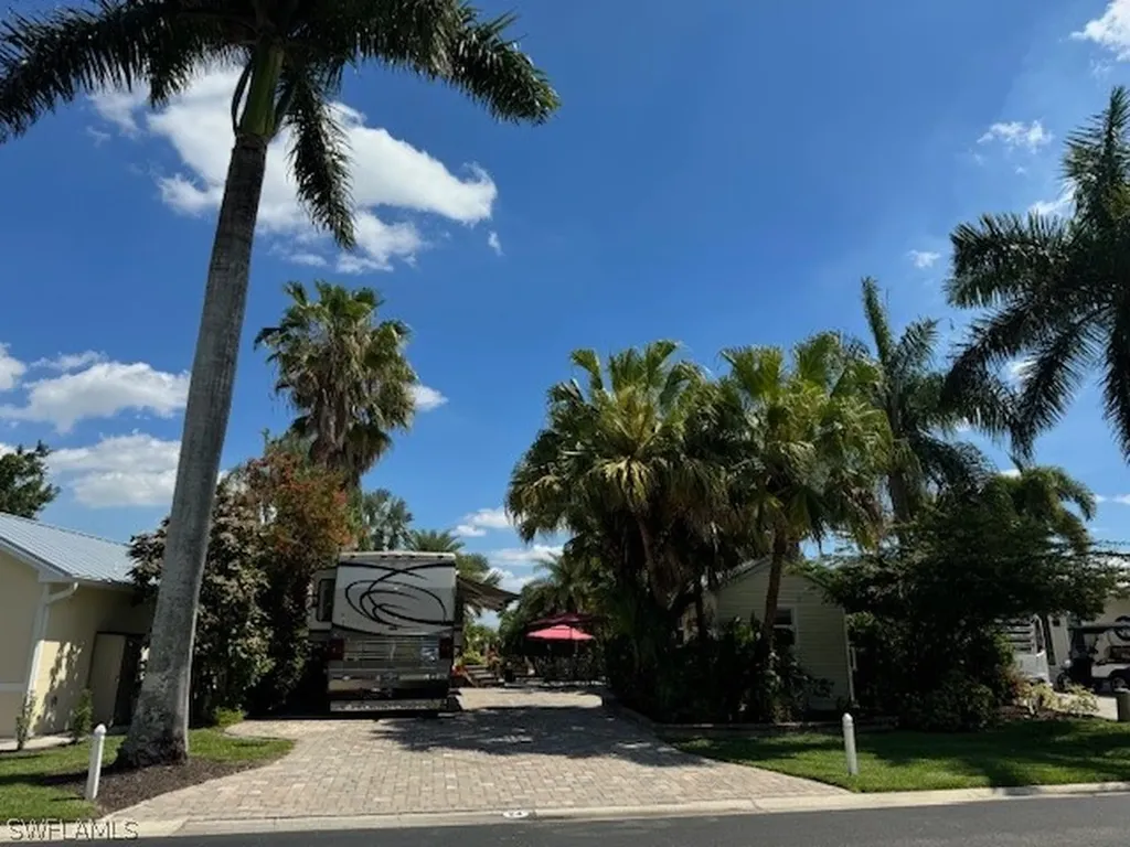 Lot 24 3018 W Riverbend Resort Boulevard Labelle FL 33935