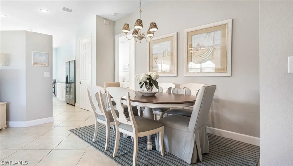 6030 Highwood Park Lane Naples FL 34110