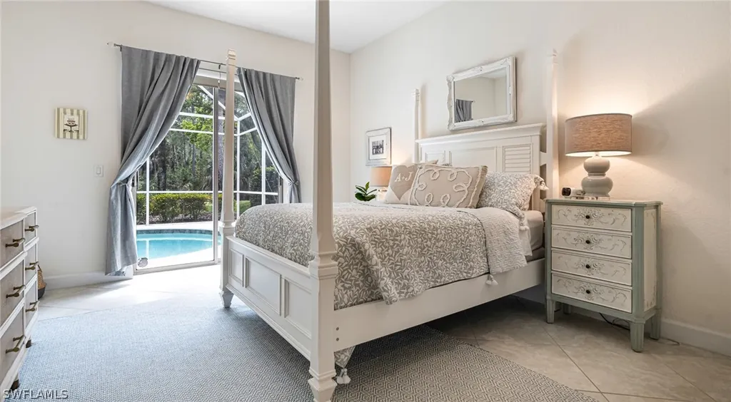 6030 Highwood Park Lane Naples FL 34110