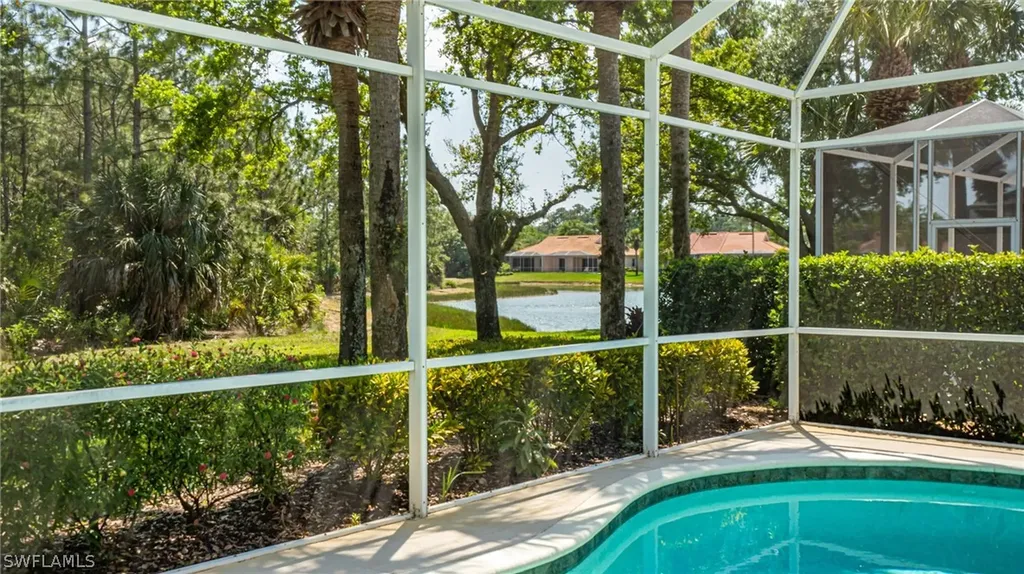 6030 Highwood Park Lane Naples FL 34110