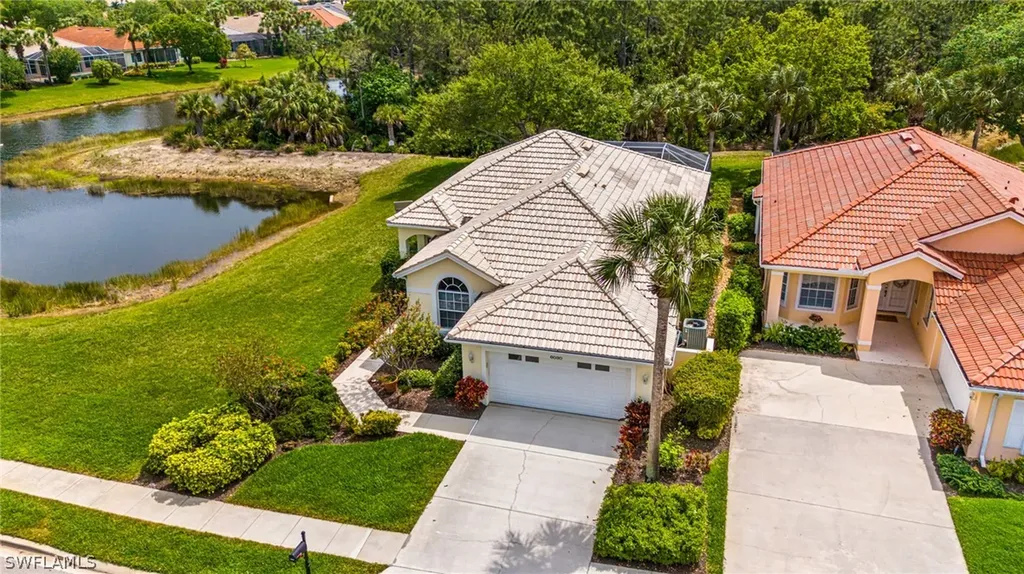 6030 Highwood Park Lane Naples FL 34110