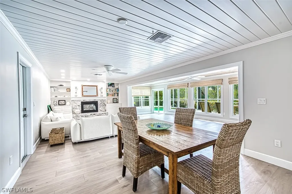 9470 Balsa Court Sanibel FL 33957
