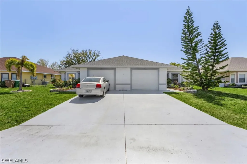 522-524 SE 8th Street Cape Coral FL 33990