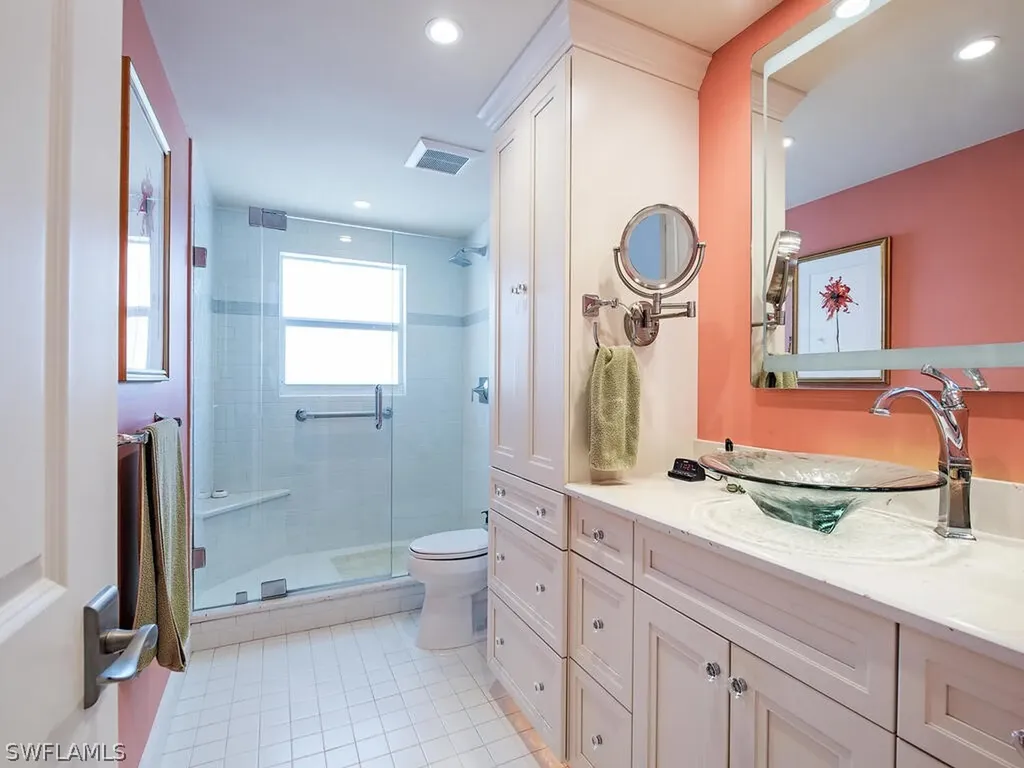 2777 Gulf Shore Boulevard N Naples FL 34103
