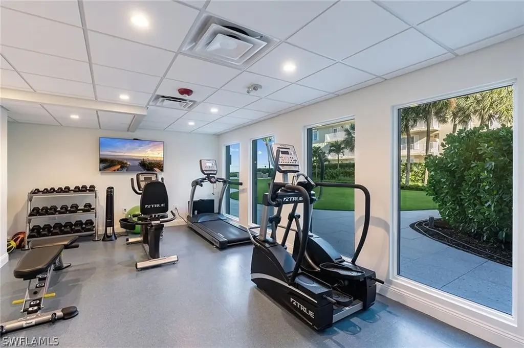 2777 Gulf Shore Boulevard N Naples FL 34103