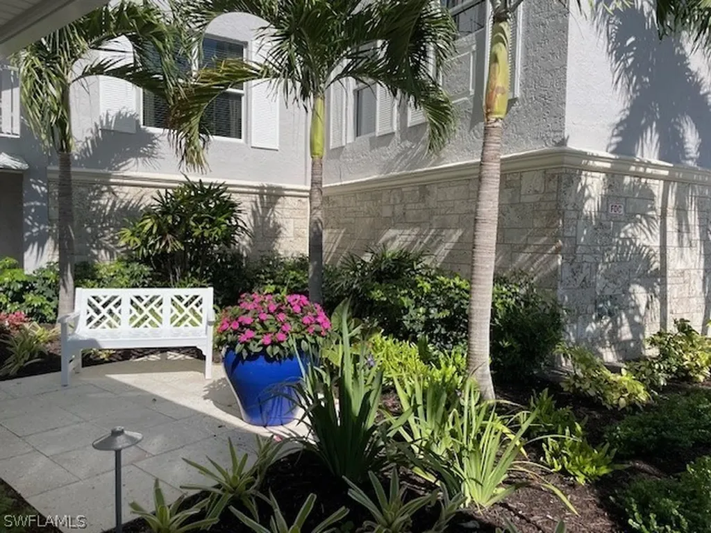 2777 Gulf Shore Boulevard N Naples FL 34103