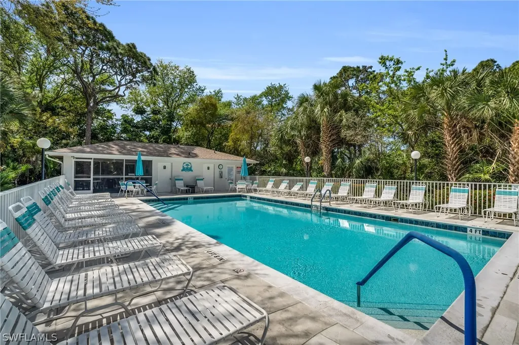 270 Naples Cove Drive Naples FL 34110