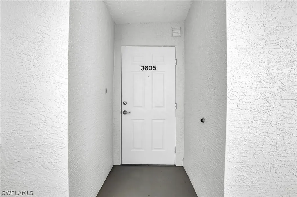 270 Naples Cove Drive Naples FL 34110