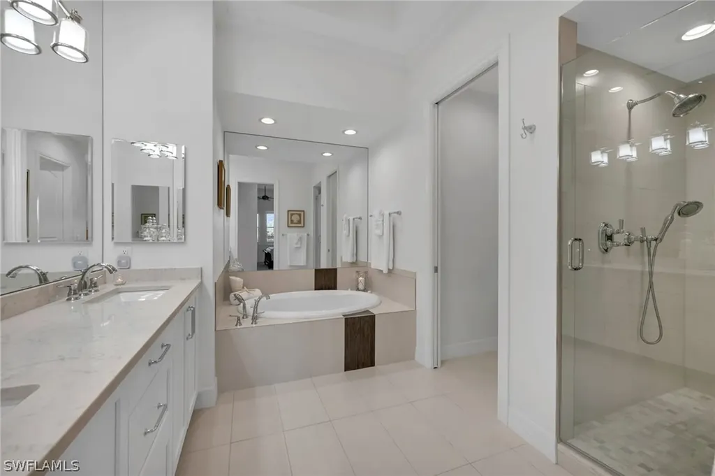 2392 Terra Verde Lane Naples FL 34105